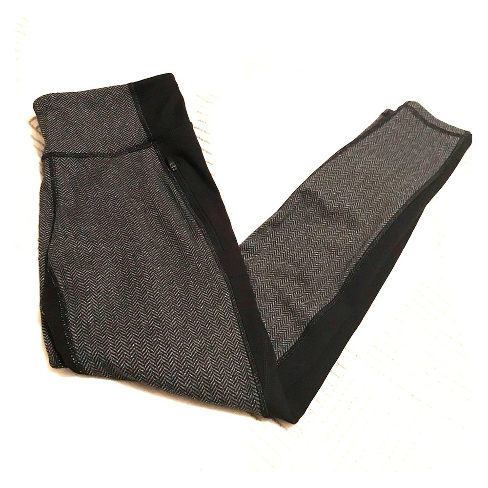 💥 Old Navy Go Active Herringbone Black Leggings S